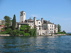 Lago d'Orta - Isola di San Giulio.jpg