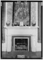 MANTEL IN S. W. FRONT ROOM, FIRST FLOOR - J. O. Banks House and Smokehouse, Springfield Avenue and Pickens Street, Eutaw, HABS ALA,32-EUTA,8-4.tif