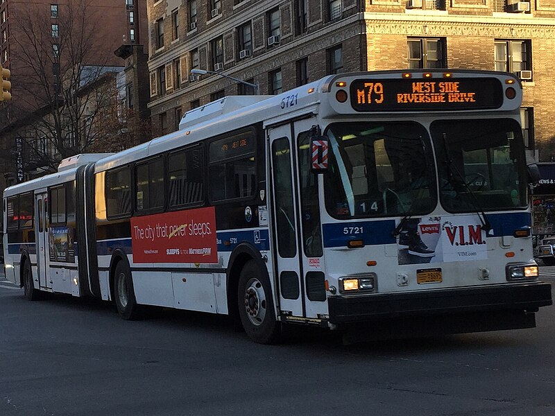 File:MTA Bus 5721 on the M79 at Broadway.jpg