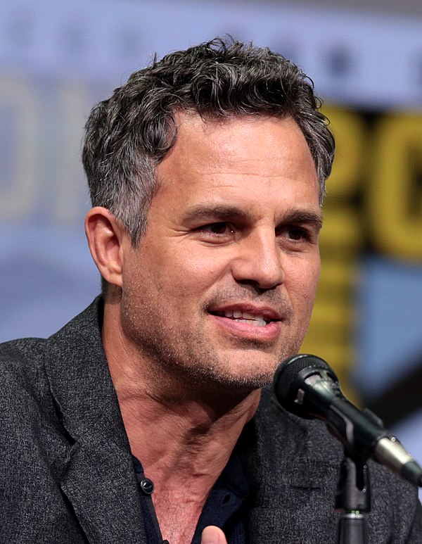 File:Mark Ruffalo (36243137665) (cropped).jpg