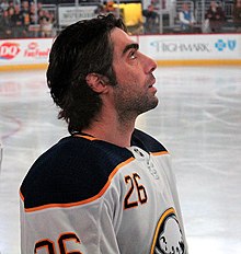Moulson with the Sabres in 2017 Matt Moulson 2017-11-14.jpg