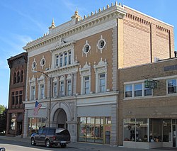 Met Opera Iowa Falls.jpg