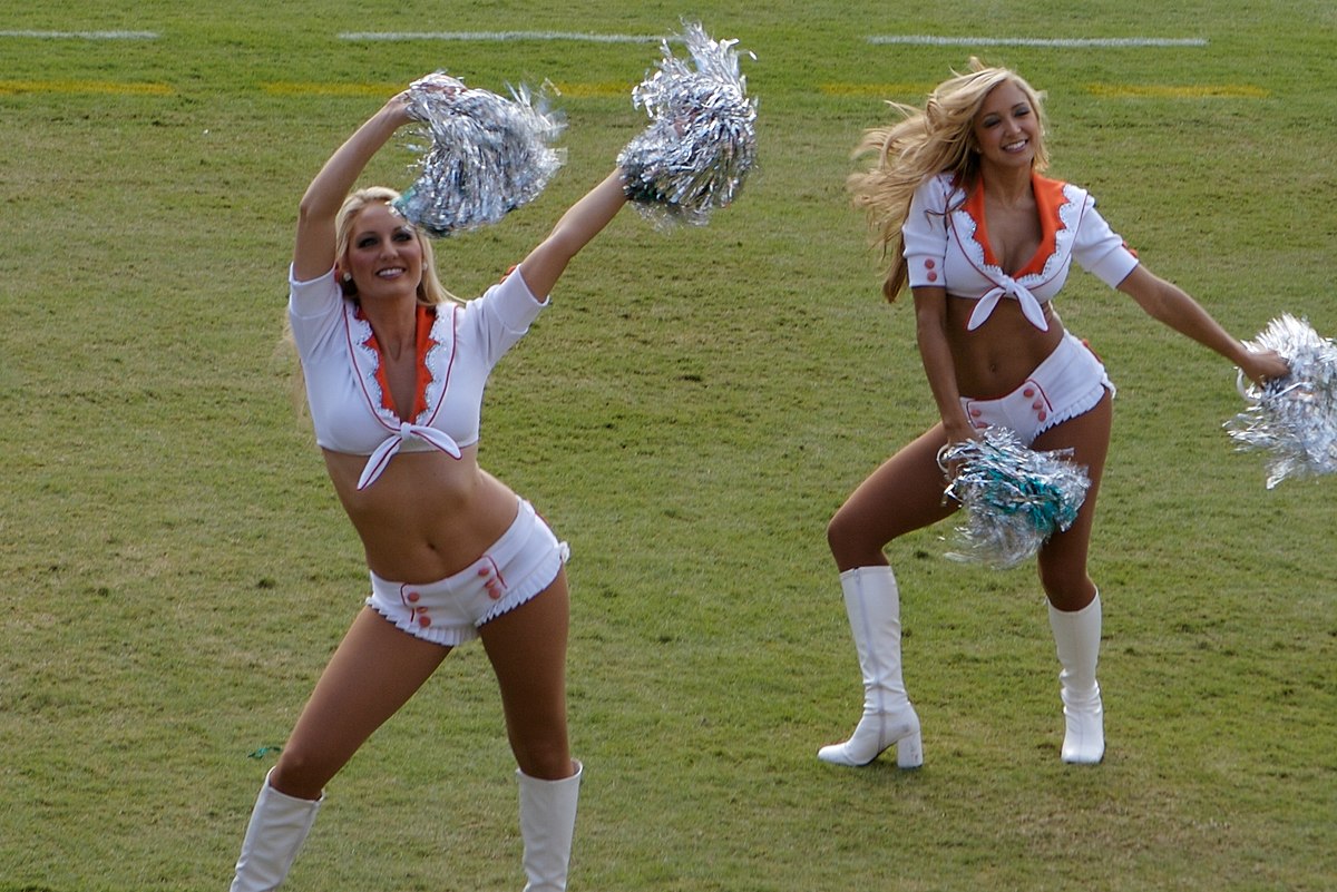 Dolphins Cheerleaders  Miami Dolphins - dolphins.com