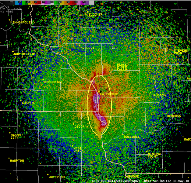 File:Mississippi River mayfly hatch on radar.png