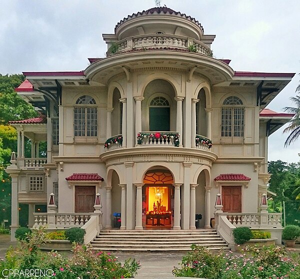 Image: Molo Mansion 01