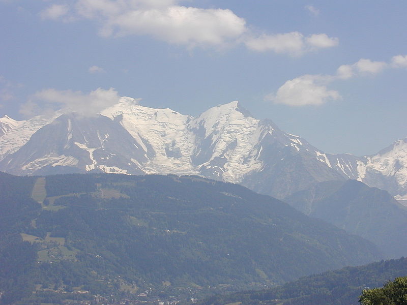 File:Mont-Blanc 200406.jpg