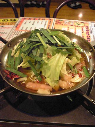 <span class="mw-page-title-main">Motsunabe</span> Japanese hot pot dish