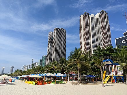 Highrise hotels at My Khe Beach