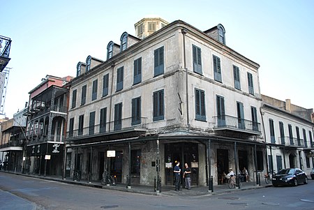 Napoleon House