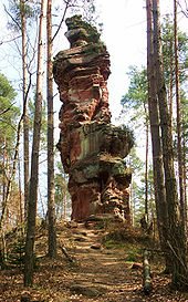 Trifels beds of the Napoleonsfels rocks near Bruchweiler in the Dahner Felsenland