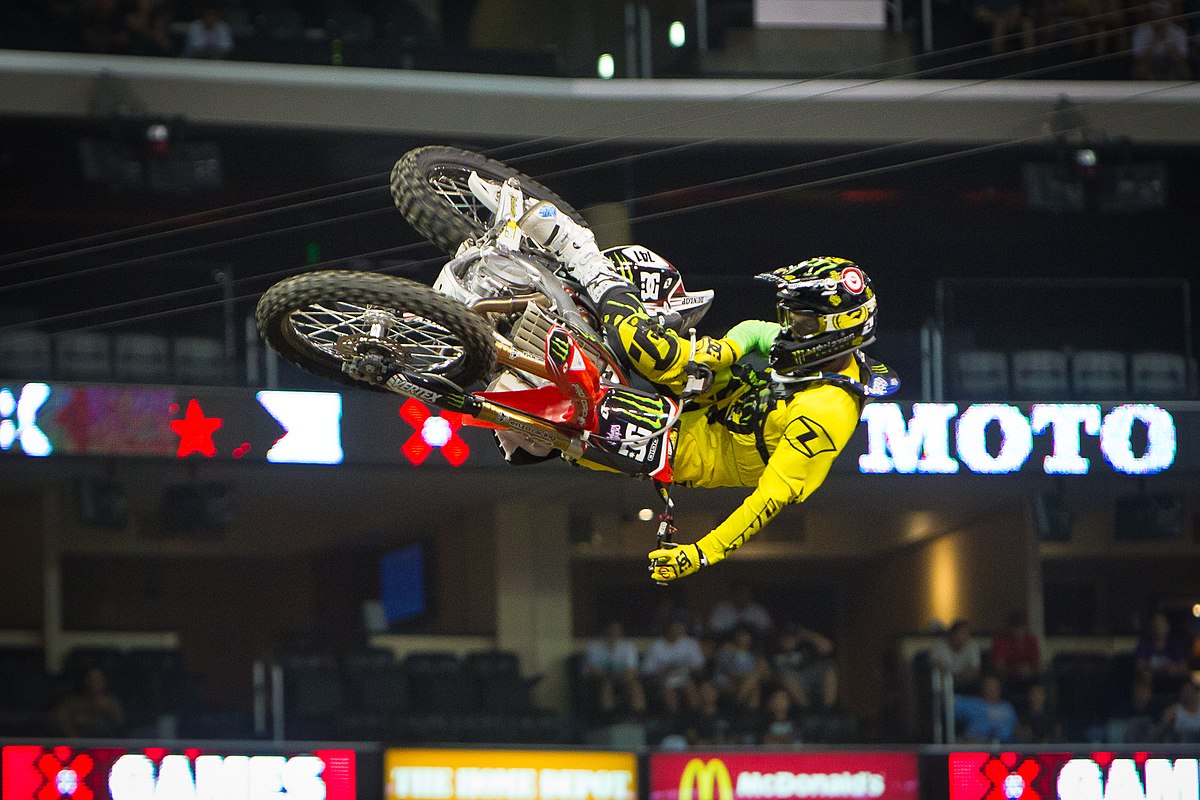 Freestyle motocross - Wikipedia