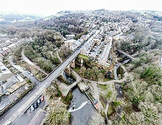 <span class="mw-page-title-main">New Mills</span> Town in Derbyshire, England