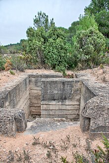 Nido de metralladora en la zona de Les Travesses ( Llíria, País Valencià). Fotografia Ximo Asensi Alemany.