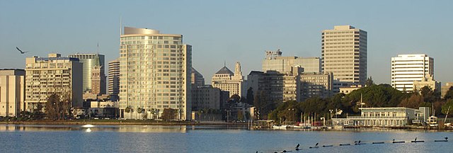 File:Oakland_California_skyline.jpg