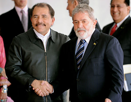 Ortega with Brazilian President Luiz Inácio Lula da Silva at Itamaraty Palace in Brasília, 28 July 2010.