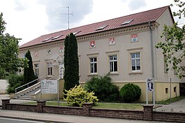 Административна зграда во Зилцетал