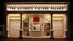 Oxford UltimatePicturePalace night.jpg