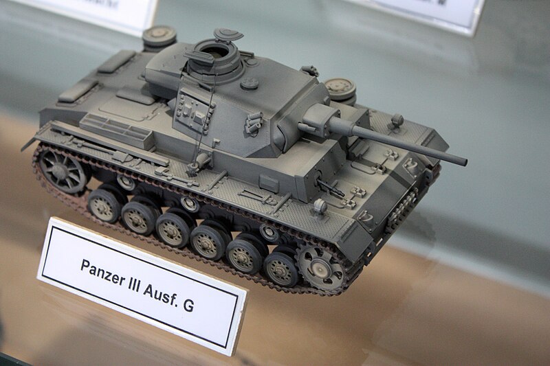 File:Panzermuseum Munster 2010 0110.JPG