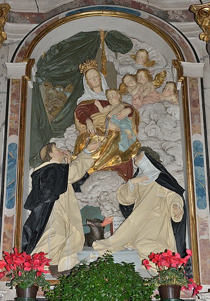 File:Pfarrkirche Sankt Peter und Paul Villnöß Rosarien Madonna.jpg