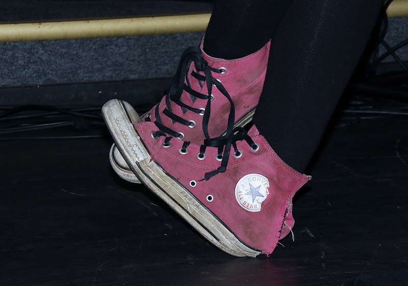 File:Pink Converse high-top sneakers, damaged, 2019.jpg
