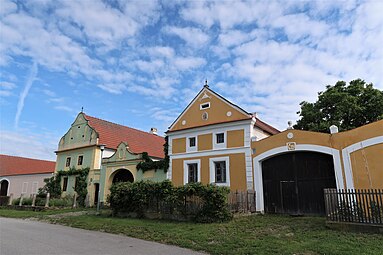 Maisons à Plástovice.