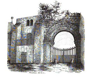 Portail et base d'un clocher de l'abbaye de Coulombs.jpg