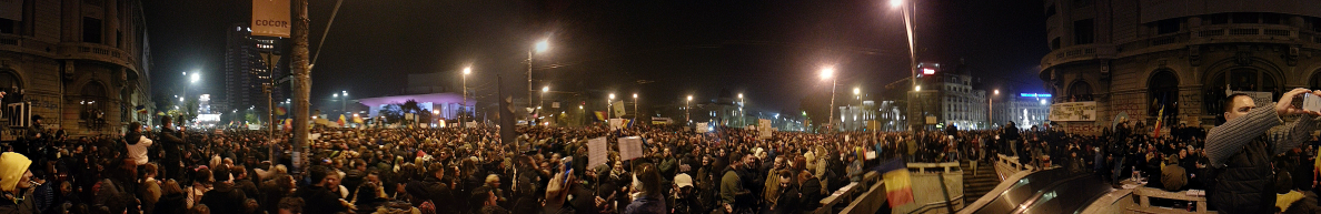 Proteste Piata Universitatii Bucuresti 5 noiembrie 2015.png