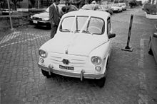 Fiat 600, iconic middle-class dream car and status symbol of the 1950-60s Roma 1998 08 14 Fiat 600.jpg