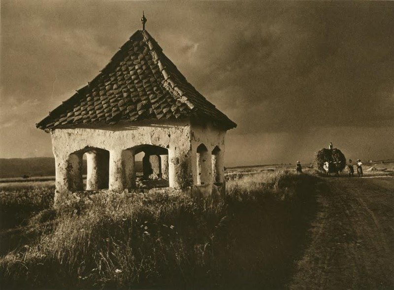 File:Rumänien. Landschaft, Bauten, Volksleben Început de furtună.jpg