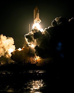 STS-89 night launch II.jpg