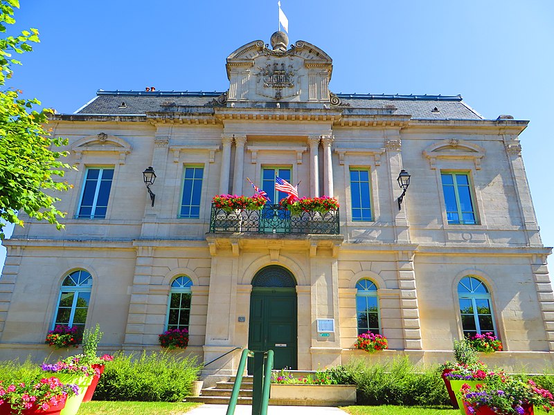 File:Sampigny 55 mairie.jpg