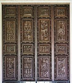 16 scènes van de houten deur.