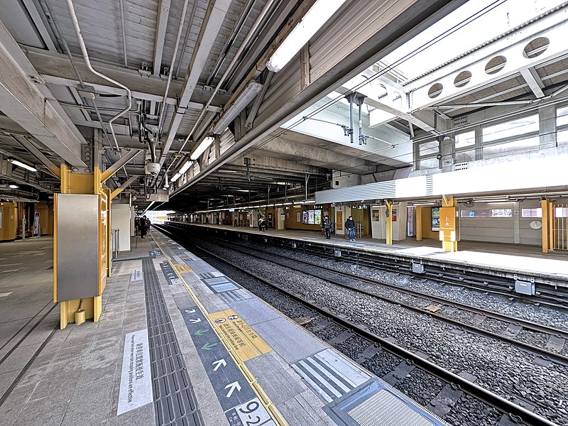 File:Sheung Shui Station platforms 2023 02 part1.jpg