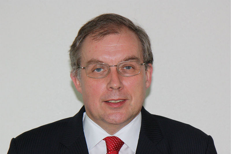 File:Simon Featherstone.jpg