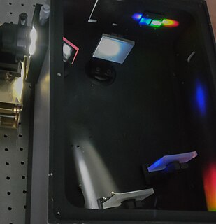 Optical spectrometer spectograph