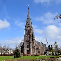 vooraanzicht van de kerk