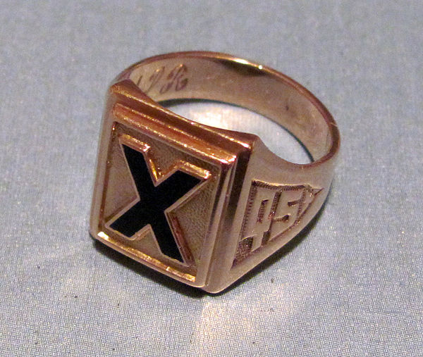 St. Francis Xavier University Class Ring of 1945