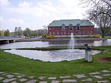 Stadshuset vid Stadshusbron i Tranås, den 27 april 2007.jpg