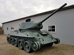 T34-85 at PanzerMuseum East.jpg