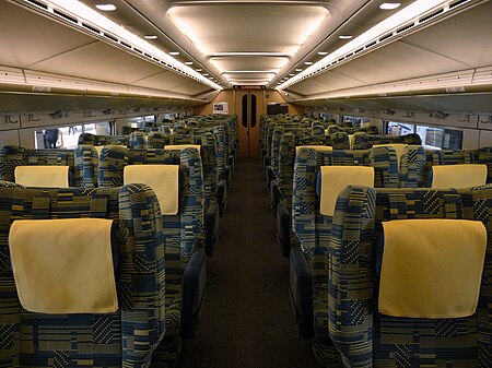 ไฟล์:TEC_SeriesE4_Interior_P3_GREEN.jpg