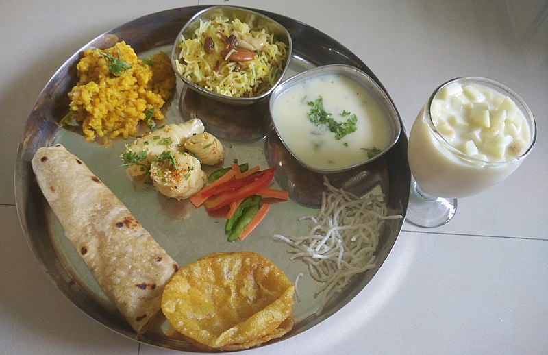 File:Thali Homemade Mumbai.jpg