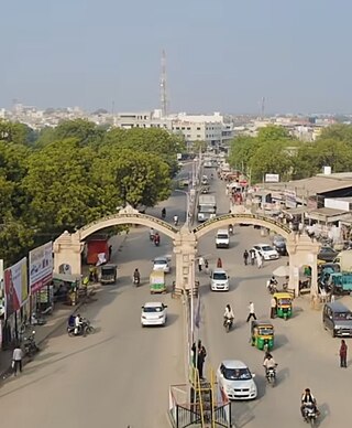 <span class="mw-page-title-main">Tharad</span> City in Gujarat, India