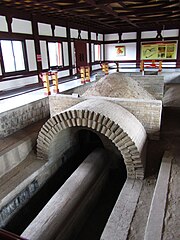 Tomb of Zhuran 02 2012-05.JPG