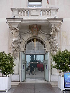 Cariátides no portal da Prefeitura, Porto de Toulon (1657)