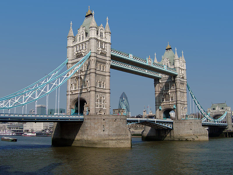 File:Tower Bridge 2004 3.jpg