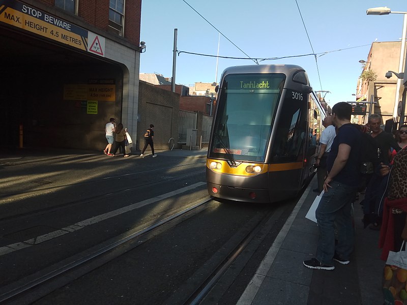 File:Tramway to Tallaght in Jervis.jpg