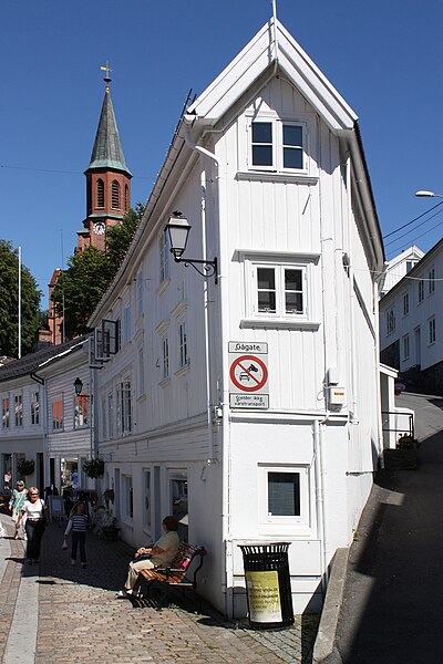 From the town centre of Tvedestrand