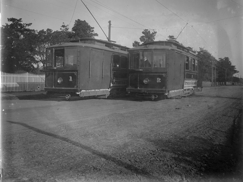 File:Two Victorian Railway trams.jpg