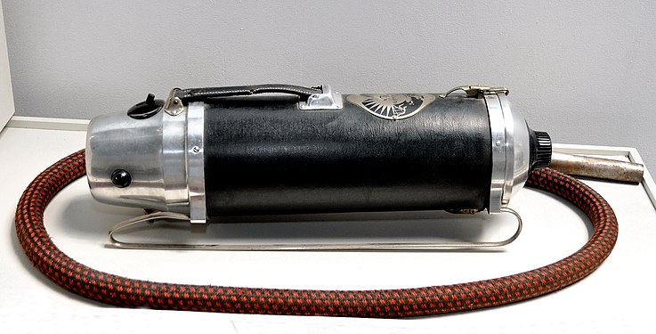 Elektrolux vacuum cleaner from 1930