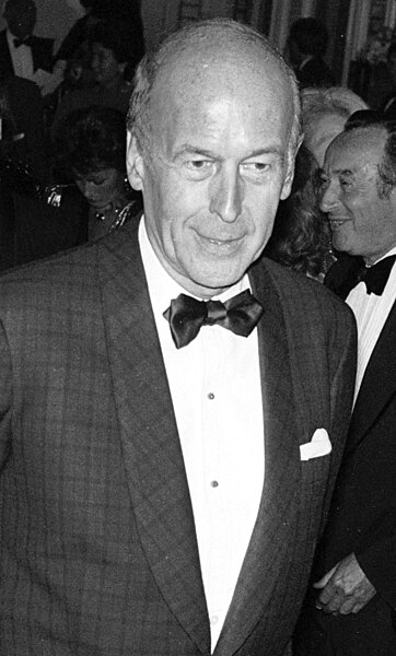 File:Valéry Giscard d'Estaing05b.jpg